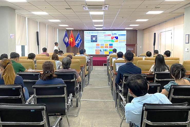 PECC2 TỔ CHỨC SINH HOẠT CHUYÊN ĐỀ “TINH GỌN NHÂN SỰ, TINH GIẢN BIÊN CHẾ: TỪ GÓC NHÌN THIẾT KẾ TỔ CHỨC”