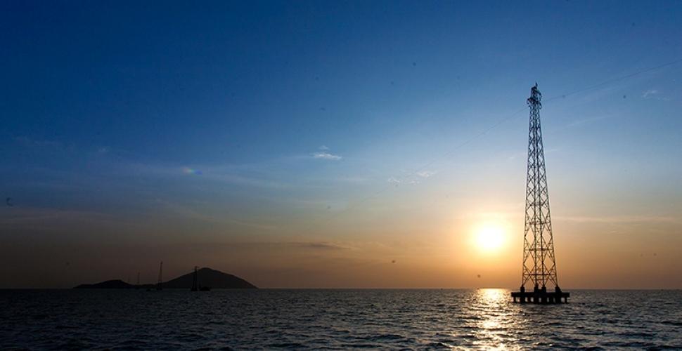 Đường dây 220kV vượt biển Kiên Hải cấp điện đảo Hòn Tre